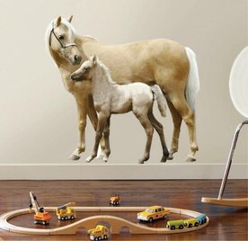 Muursticker Paard met Veulen (wit)